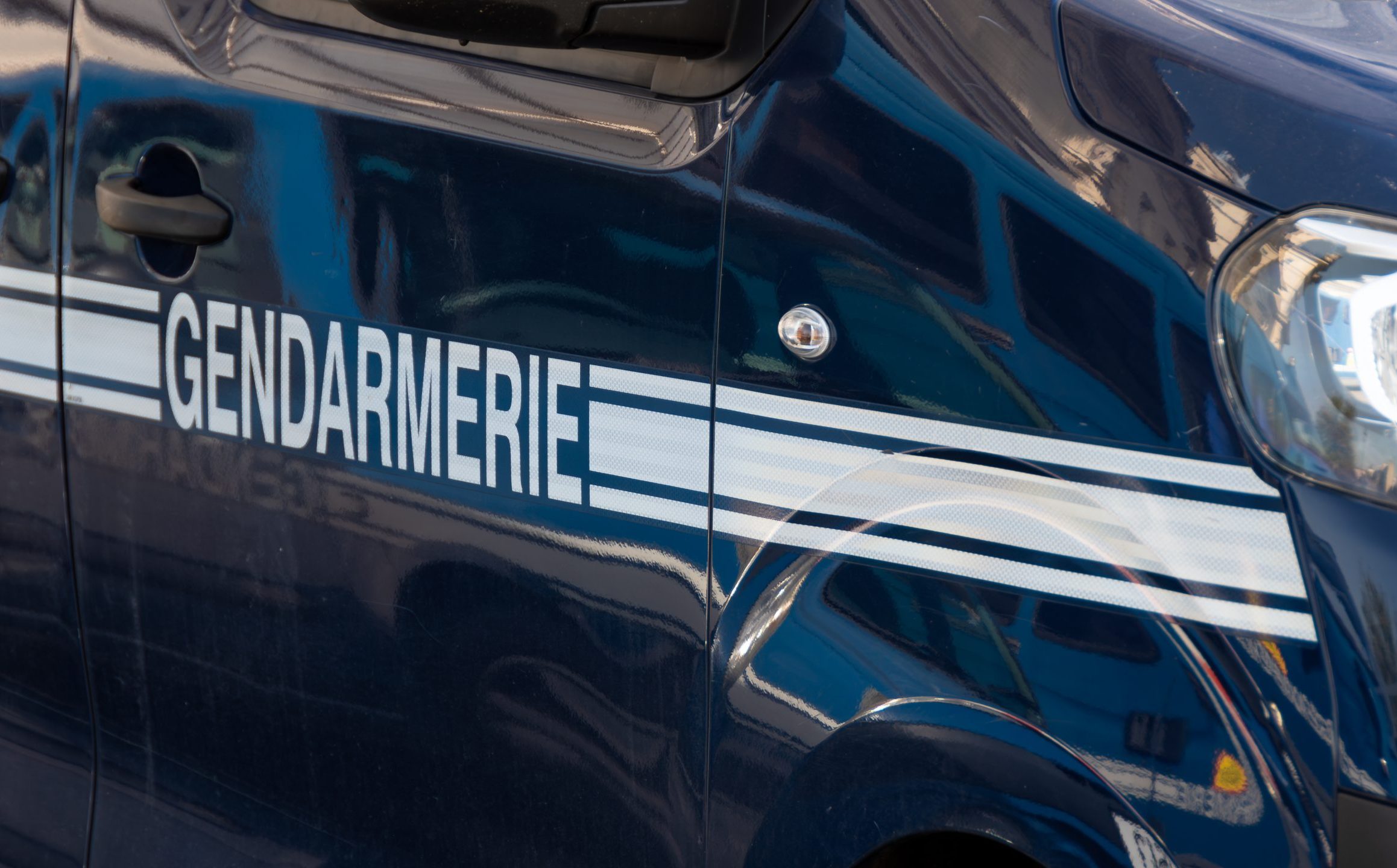 Comissaires et gendarmes